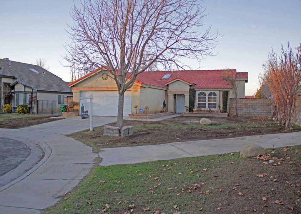 1st image of 2353 Langhorn St
