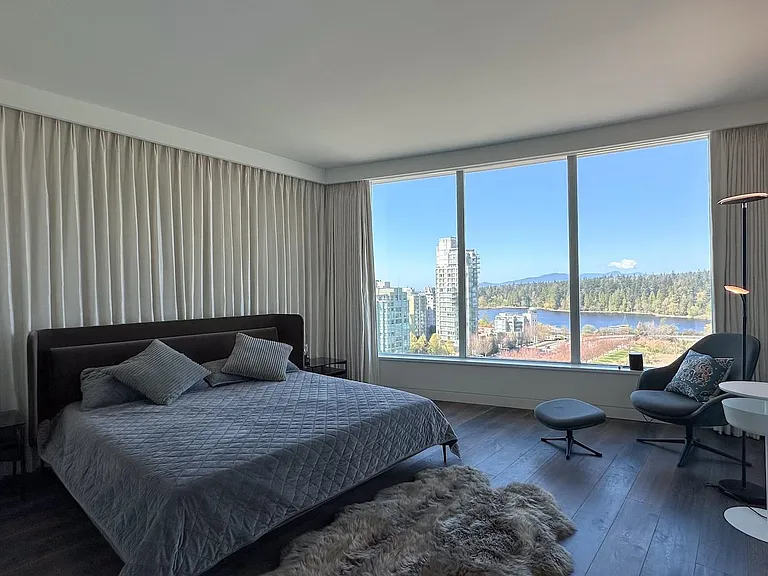 1777 Bayshore Dr #Penthouse 4 — Photo 14