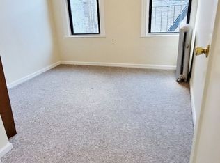 31-10 35th St #2CC, Astoria, NY 11106