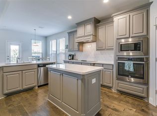 1333 Mountain View Ln, Kennedale, TX 76060