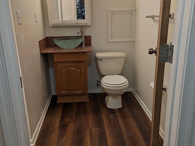 91 Watkins Park Dr — Photo 11