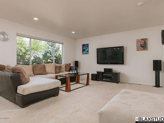 5th image of 2901 Meadow Wood Cir