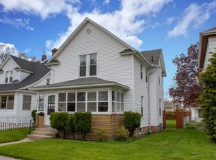 132 E 8th St, Mishawaka, IN 46544