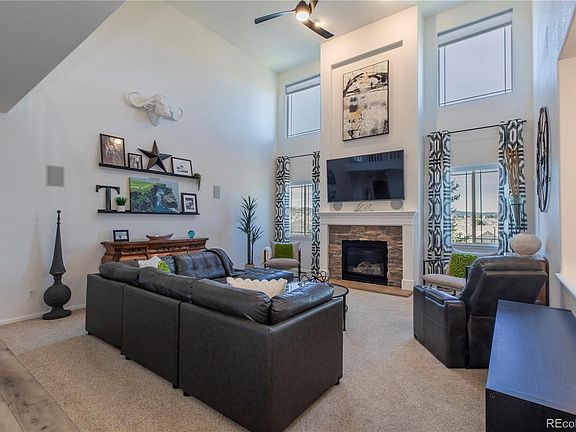 5th image of 2463 Bellavista Street