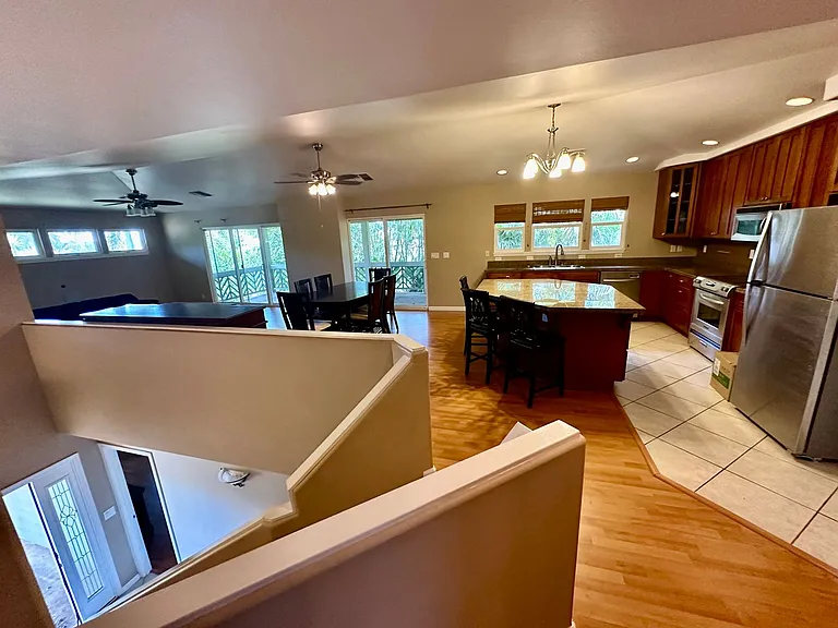 12 Honuhula St — Photo 4