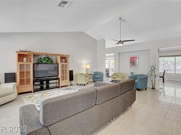 3rd image of 2601 Palmridge Dr