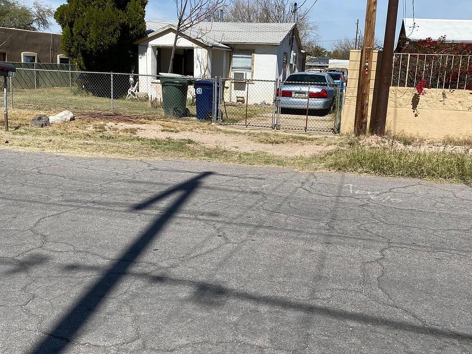 1st image of 231 E District St