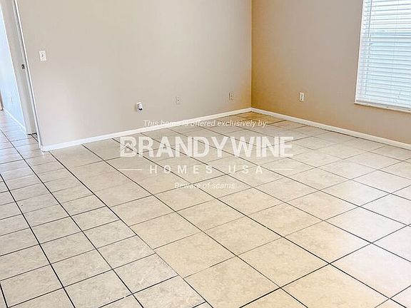 2nd image of 1794 Chatham Cir