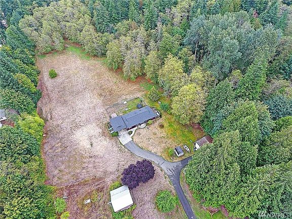 3rd image of 20309 Marine Dr