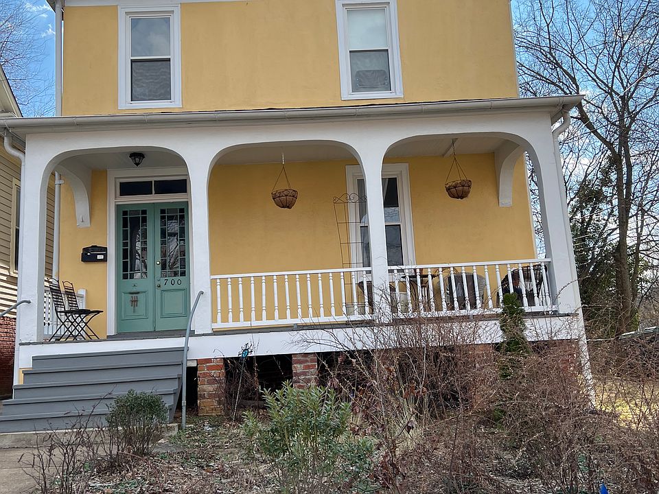1st image of 700 Hinton Ave #C