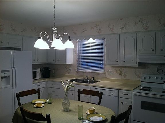 3rd image of 5298 Tallawanda Dr