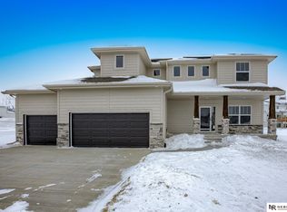 10895 N 173rd Ave, Bennington, NE 68007