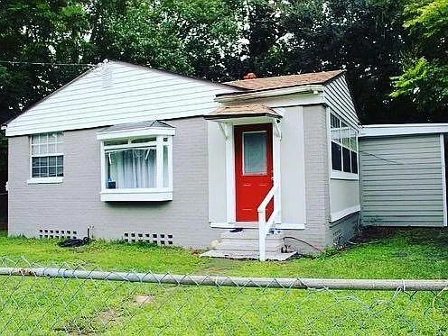 2114 Spring Park Rd — Photo 9