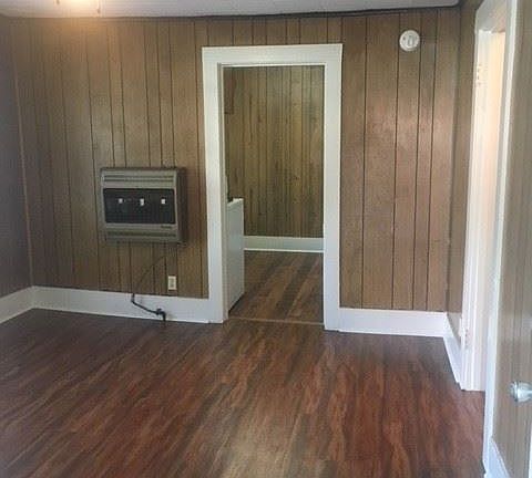 5th image of 239 Leonard St