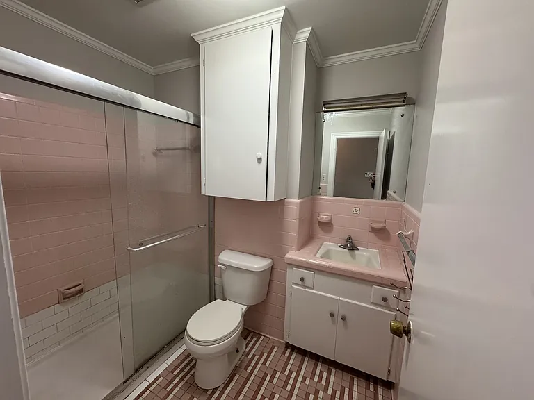 408 E Simmons Ave — Photo 12