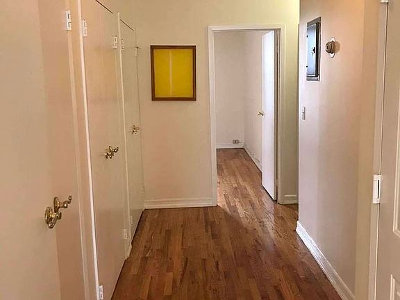 4th image of 71 W 128th St #4R