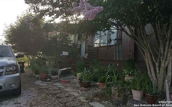 5th image of 679 County Road 5780