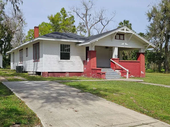 415 Shelby Ave NW, Live Oak, FL 32064