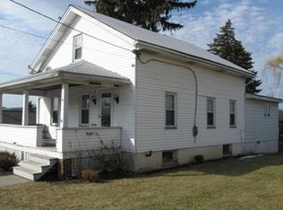 111 E Christiana St, Martinsburg, PA
