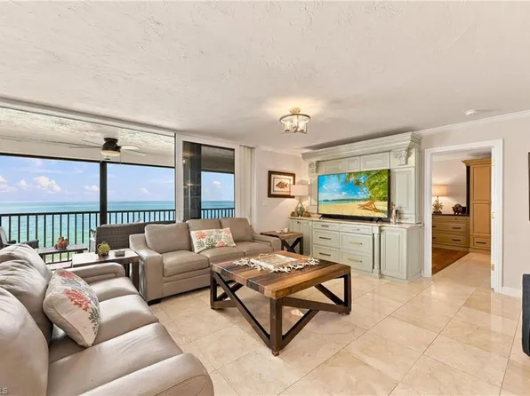 9653 Gulf Shore Dr, Naples, FL