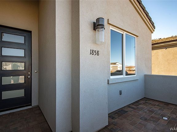 5th image of 1858 E Desert Bloom Drive