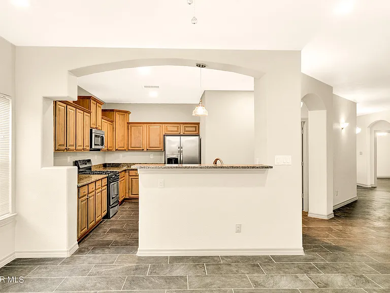 5556 Ignacio Frias Dr — Photo 7