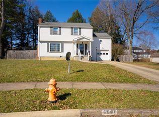 2640 Gladwae Dr, Youngstown, OH