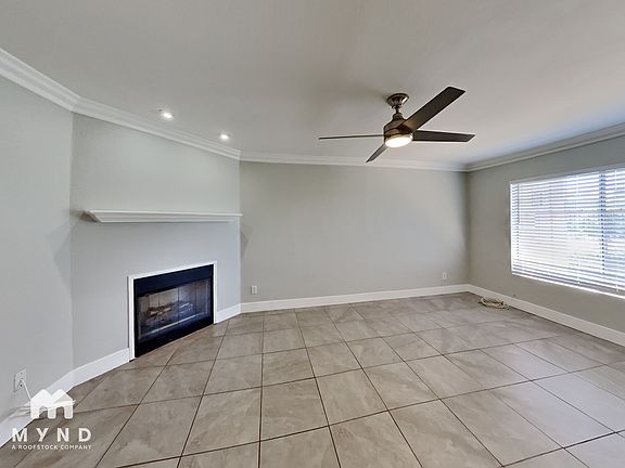 4th image of 4775 Seminole Dr APT 108