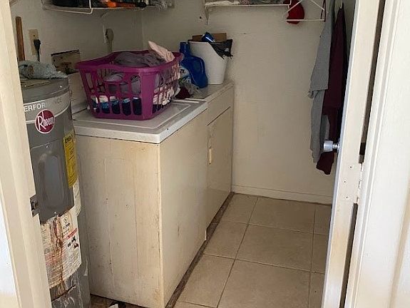 5th image of 26251 Sherwood Ln