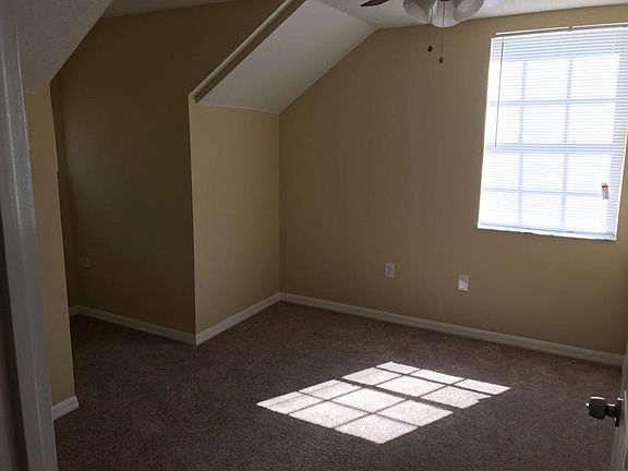 5th image of 1011 Belvoir Dr