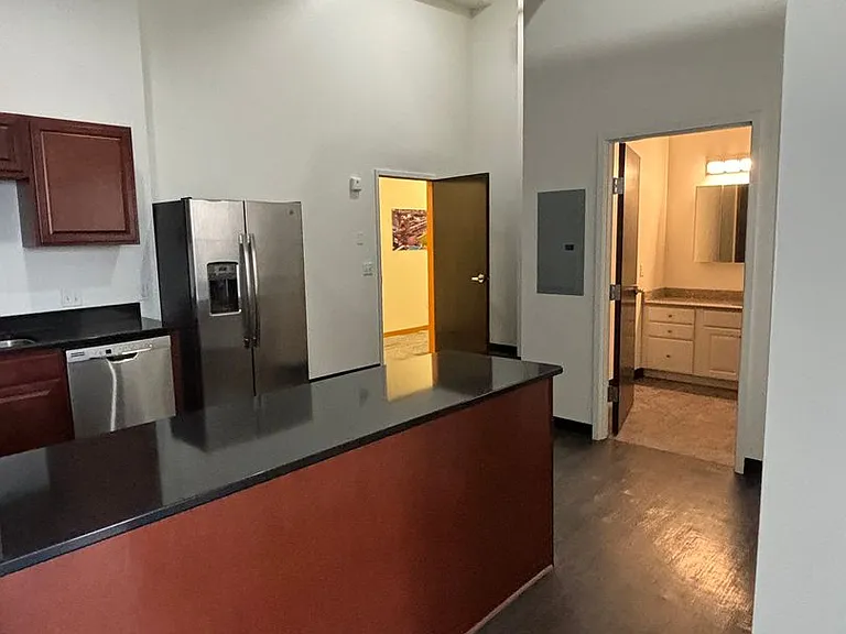23 N Summit St — Photo 5