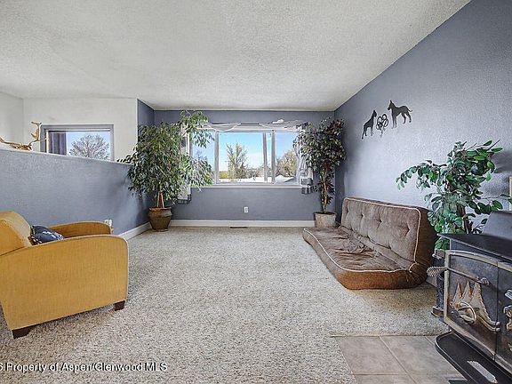 2nd image of 3400 Essex Ct