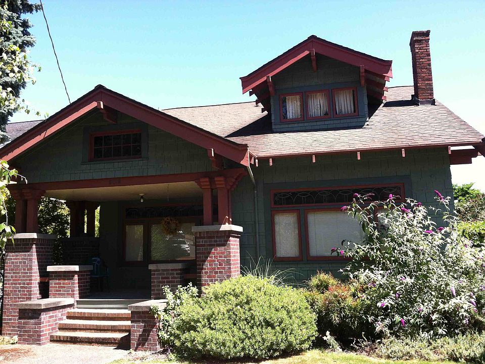 2nd image of 6226 20th Ave NE