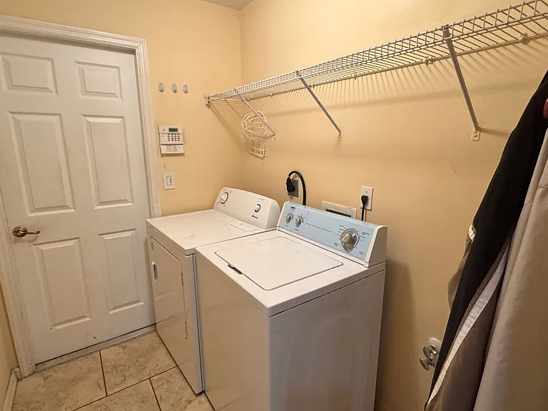 7870 Olive Grove Ave — Photo 24