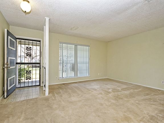 5th image of 5902 Burnhill Dr
