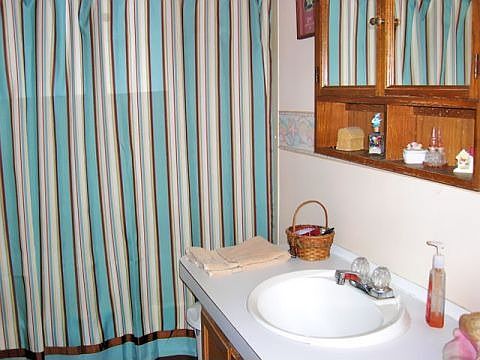 2nd image of 194 Fawn Meadow Ct