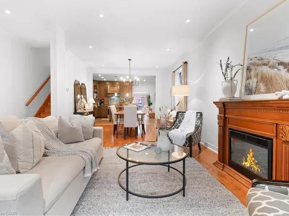 336 Emerald St N, Hamilton, ON L8L 5L3