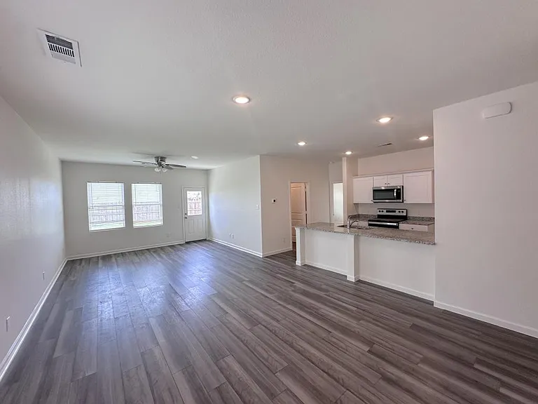 1640 Hossler Trl — Photo 22