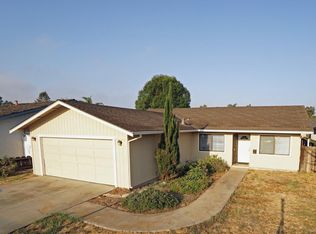1092 Powell St, Hollister, CA 95023