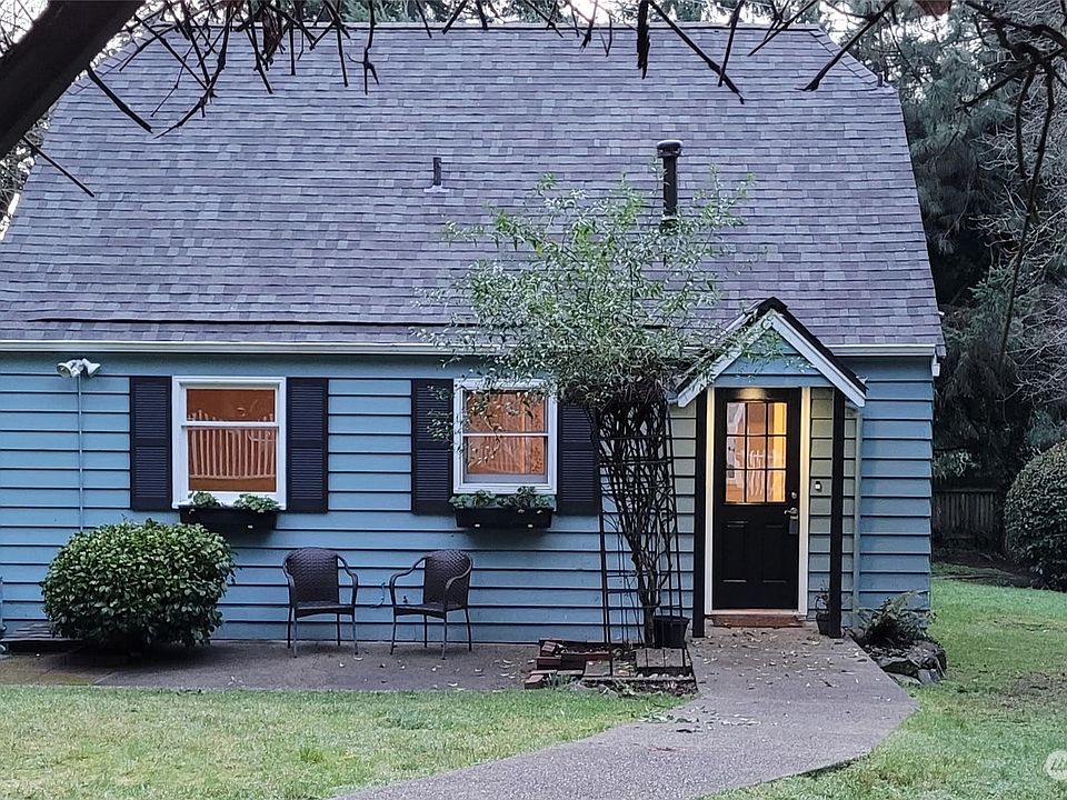 1st image of 1833 Jackson Drive NW