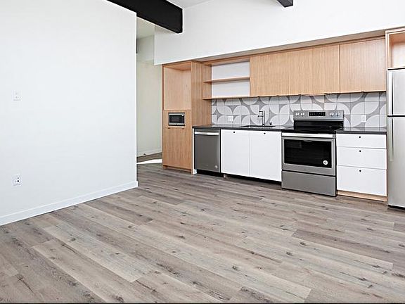2nd image of 4136 30th St #201