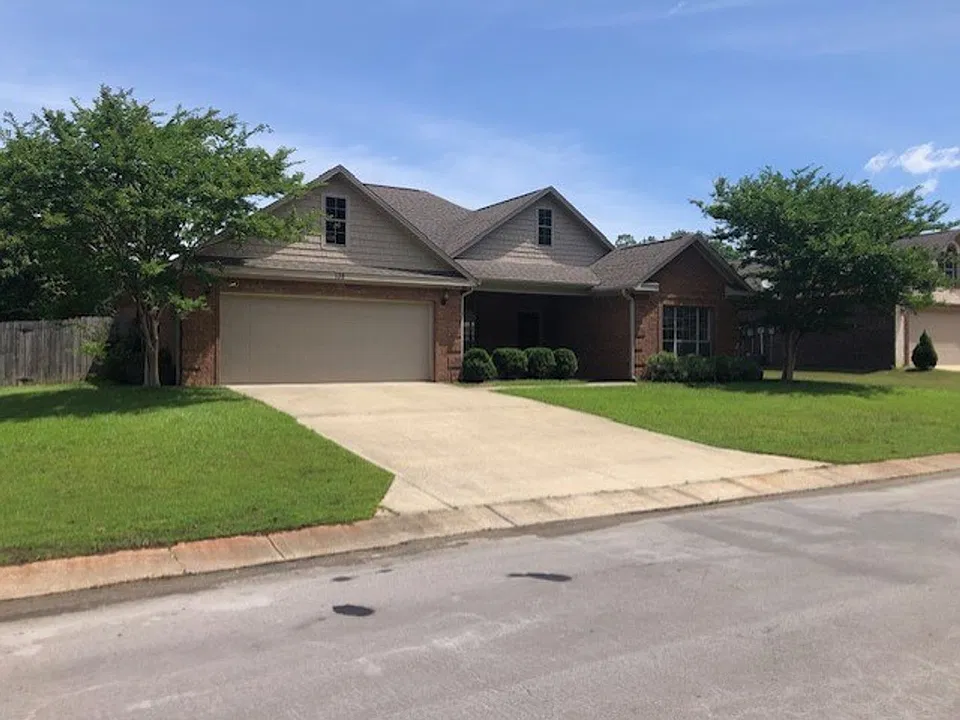 138 Ivywood Cv