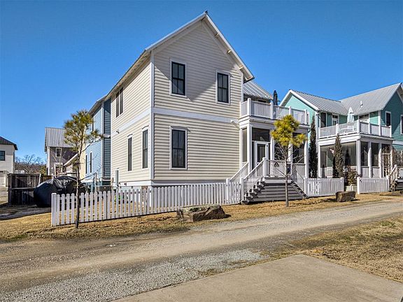 3rd image of 20 Redbud Lane D Carlton Lndg