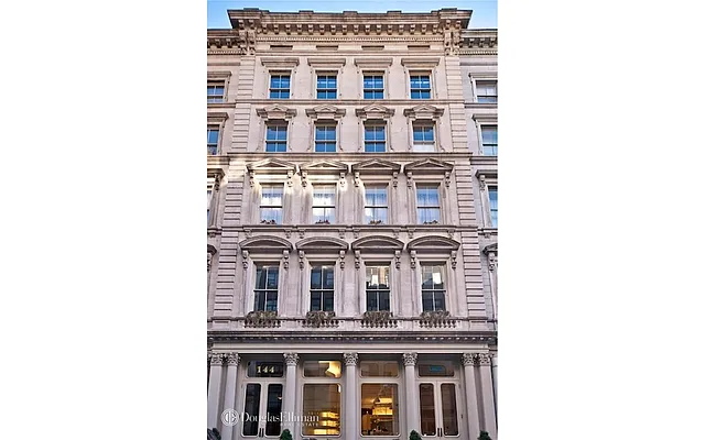 Rented by Douglas Elliman | media 36