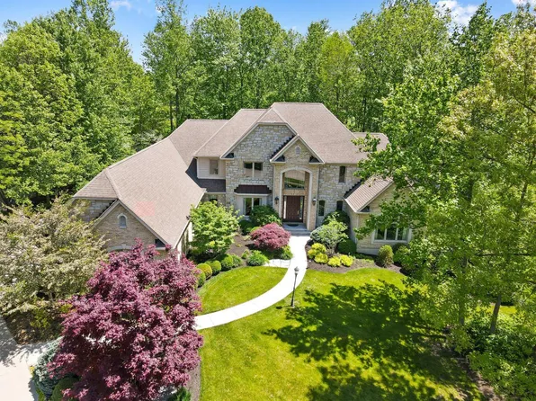 815 Winding River Blvd, Maineville, OH 45039