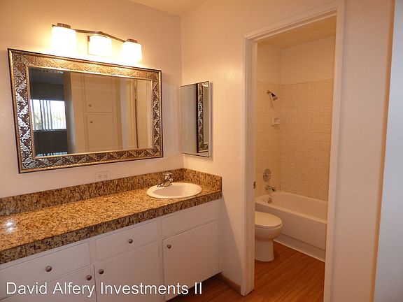 5th image of 6305 Stanley Ave APT 15