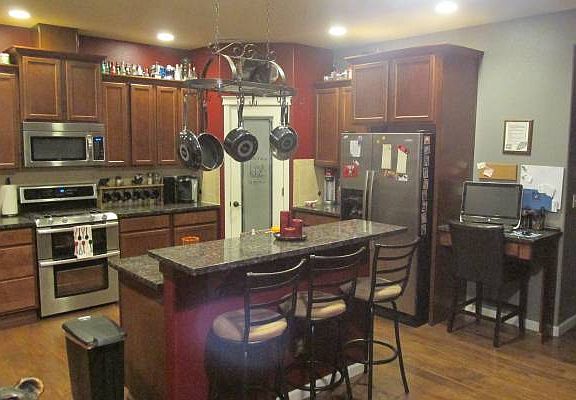 3rd image of 15330 Chad Dr SE