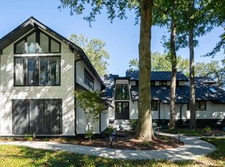 901 Plantation Ln, Mount Pleasant, SC 29464