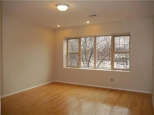 Rented by Avenue Sotheby's International Realty | media 23