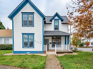 2403 1st St, Tillamook, OR